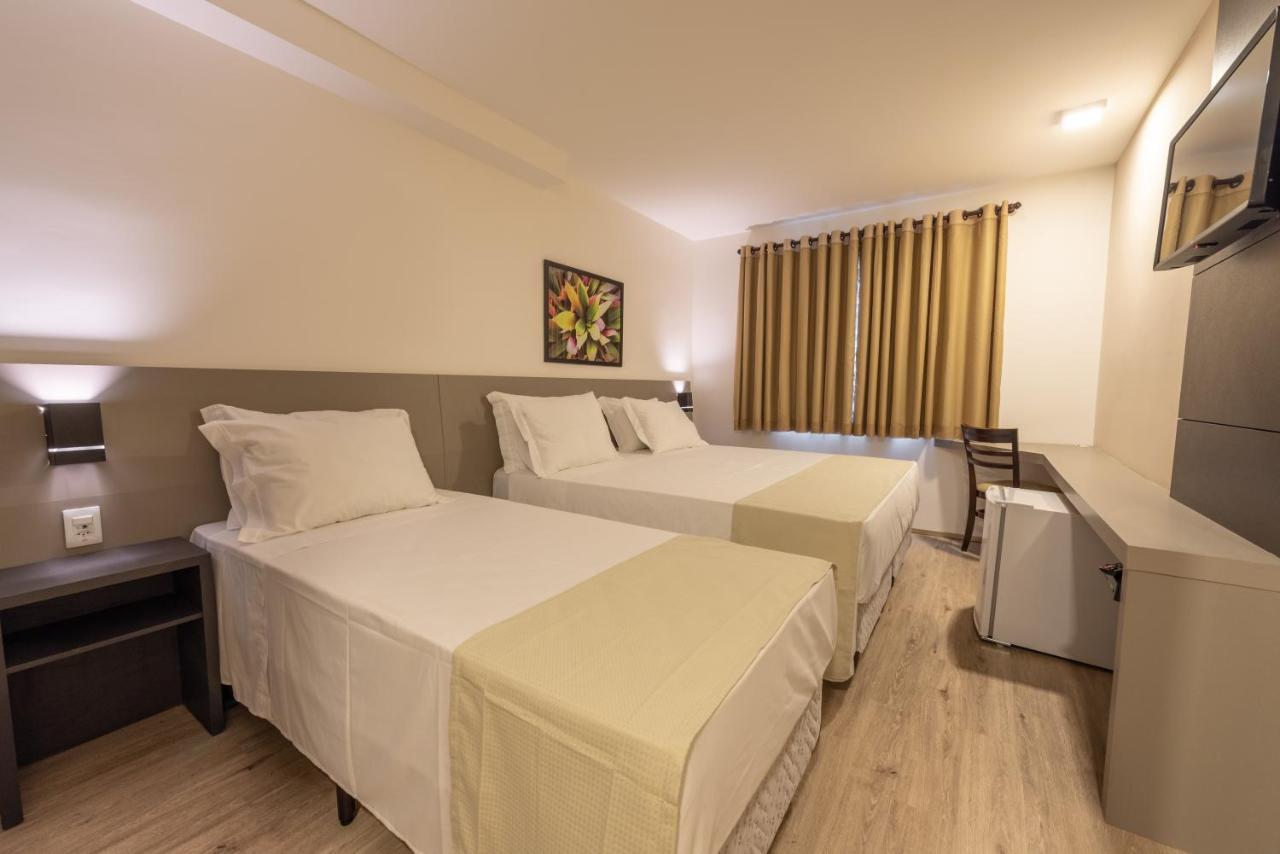 Via Garden Varginha Hotel Kültér fotó